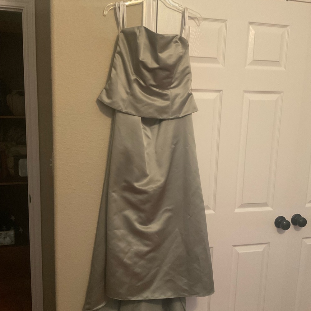 Bridesmaids dress - Sage green